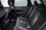 Volvo XC60 D4 Inscription 2017 года (UK)